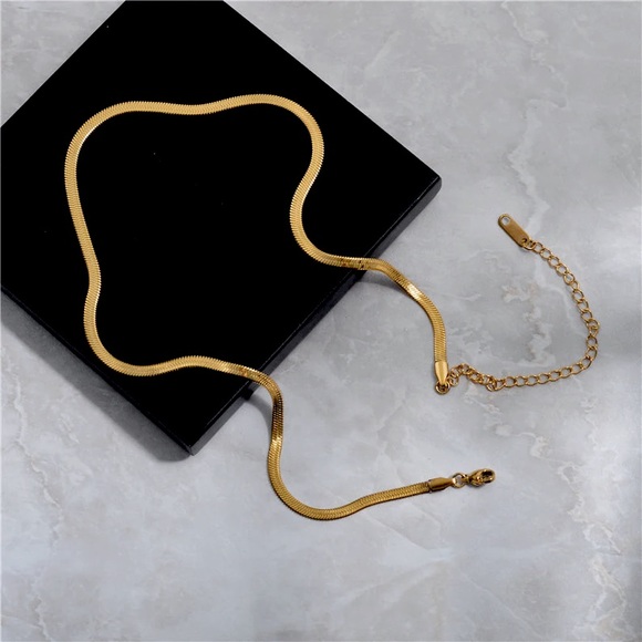 Non-Tarnish Snake Chain - Picture 1 of 9